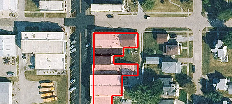320 Broad Ave