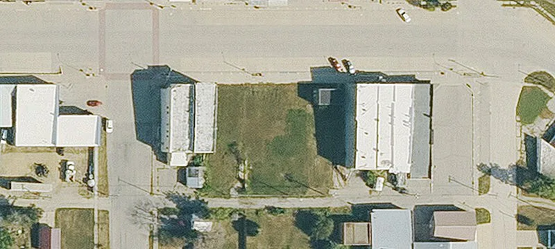 410 2nd St