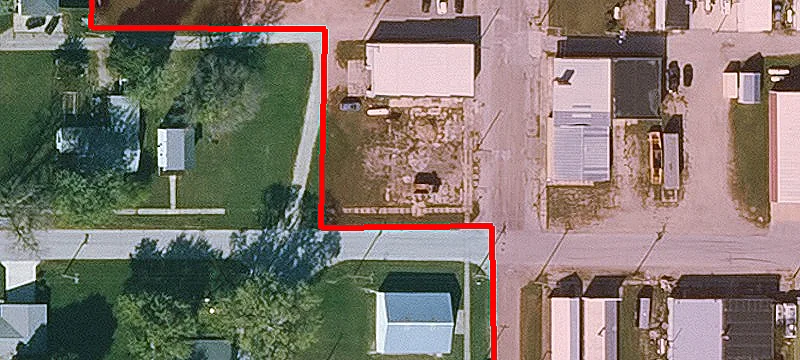 108 Tracy St