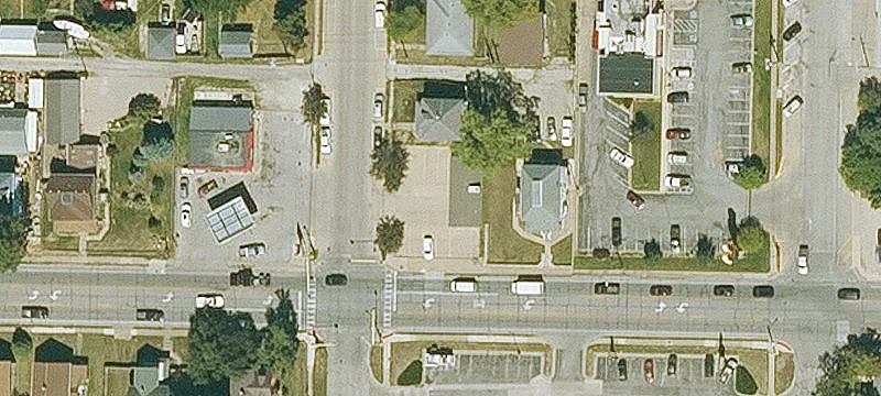 318 Ave B B