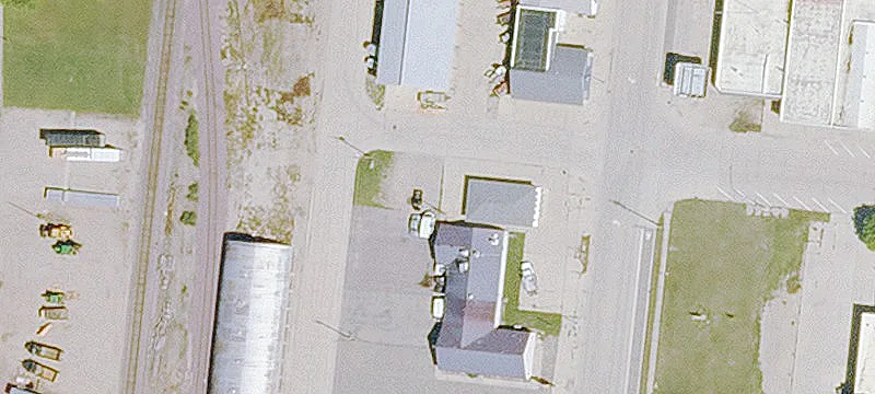 1003 2nd Ave