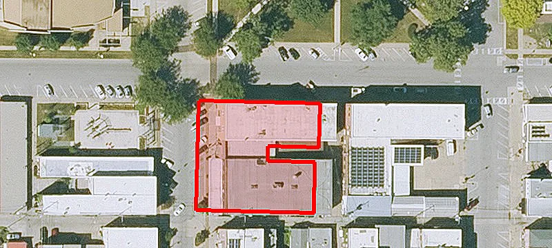 123 Main St
