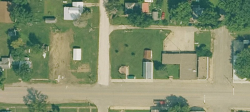 1401 Silver Lk Ave