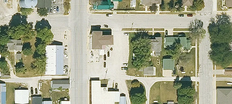 100 Oak St