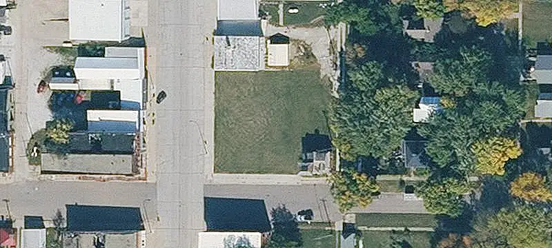89 Main St