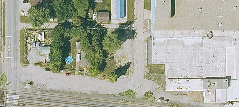 801 Lowe Ave