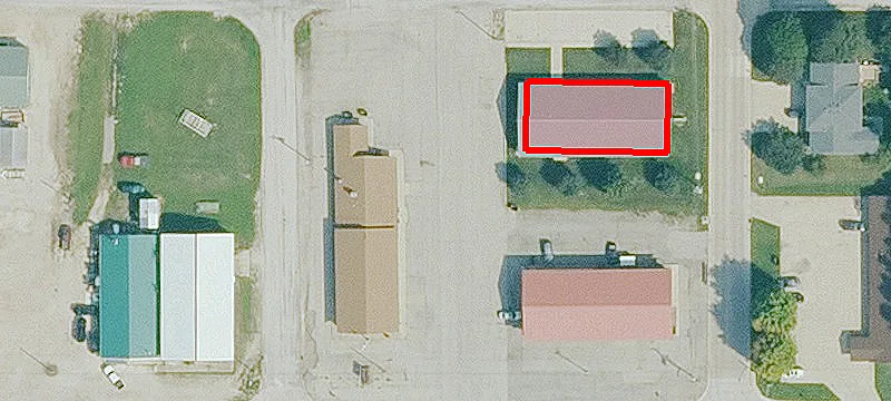 3205 Main St
