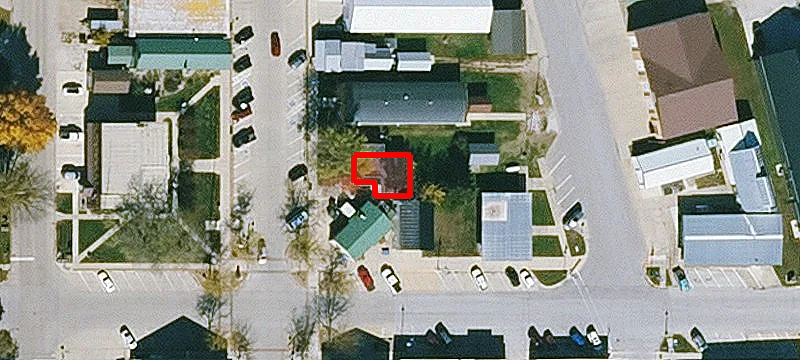 306 Main St