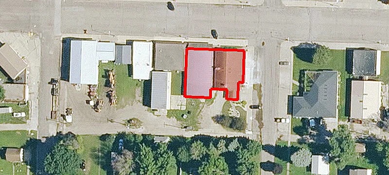 303 Main St