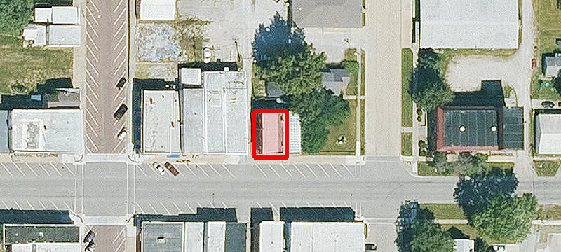 124 Main St