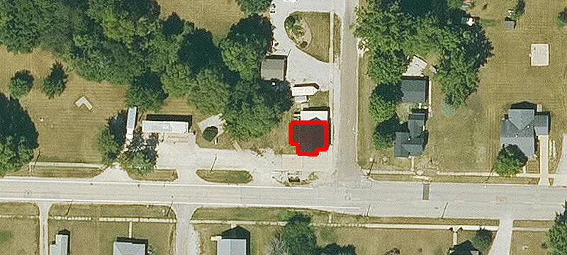 702 Main St