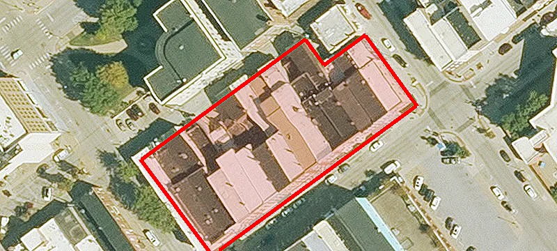 215 2nd St