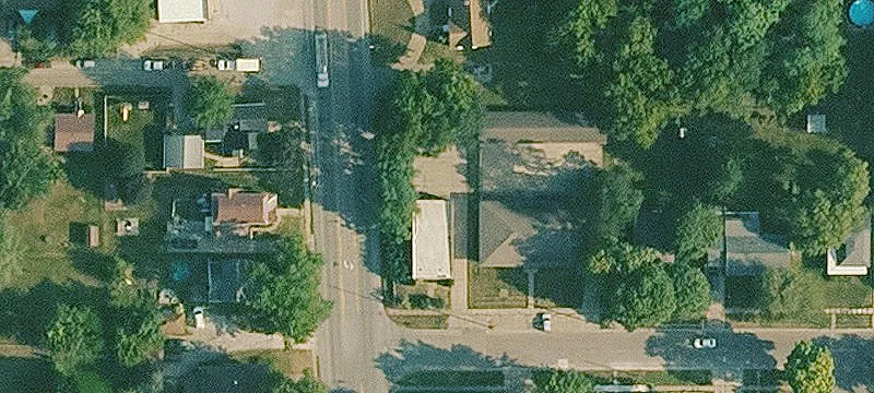 101 K E Ave