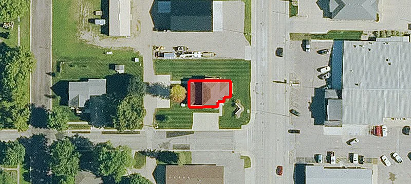 1701 Okoboji Ave