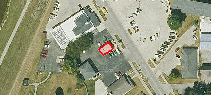 121 College Dr
