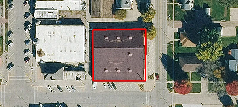 208 Albany NE Ave
