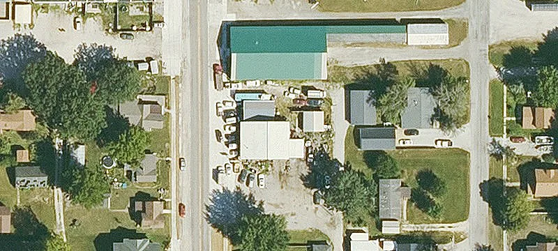 320 Main St