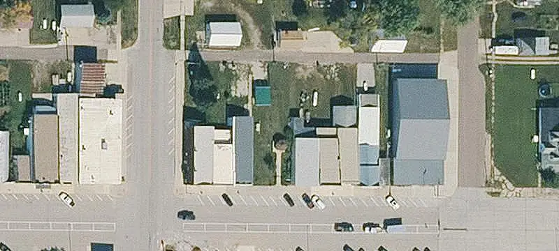121 Main St