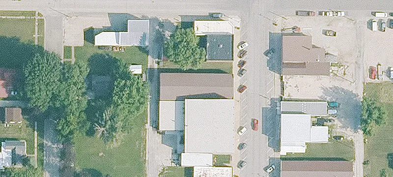 209 Broadway Ave