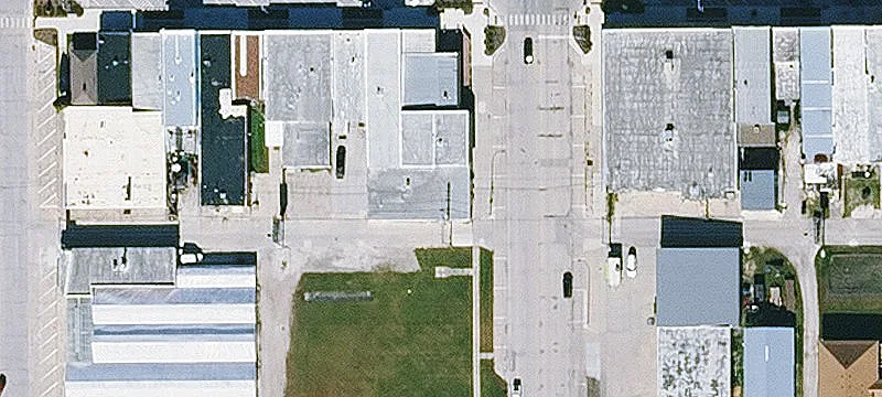 111 Commercial Ave