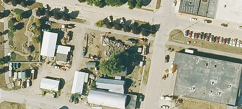 2nd SW St