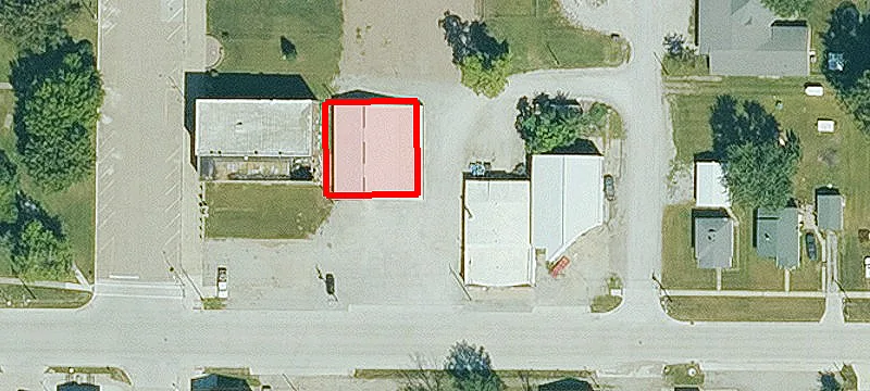 305 Main St