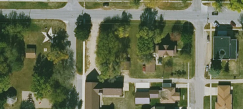 422 Sherman St