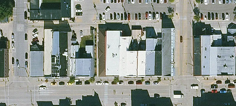 621 Main St