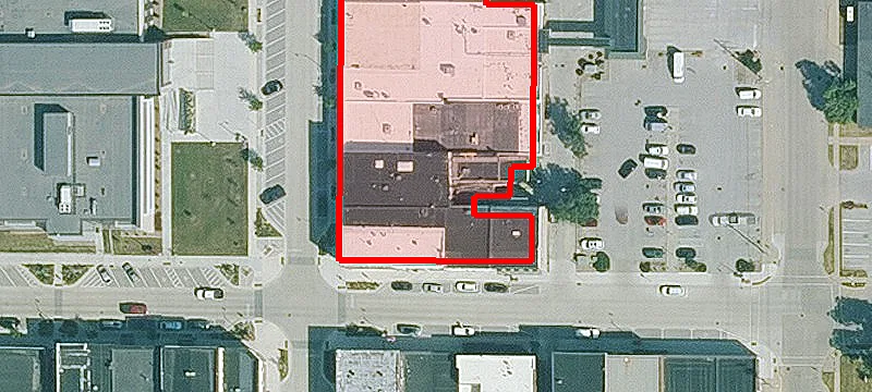 104 Howard St