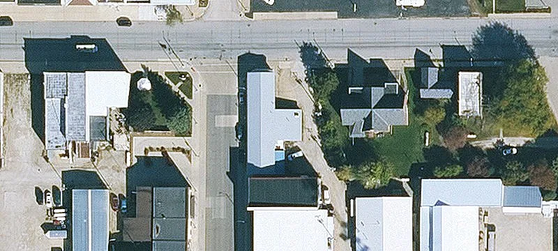 101 Main St