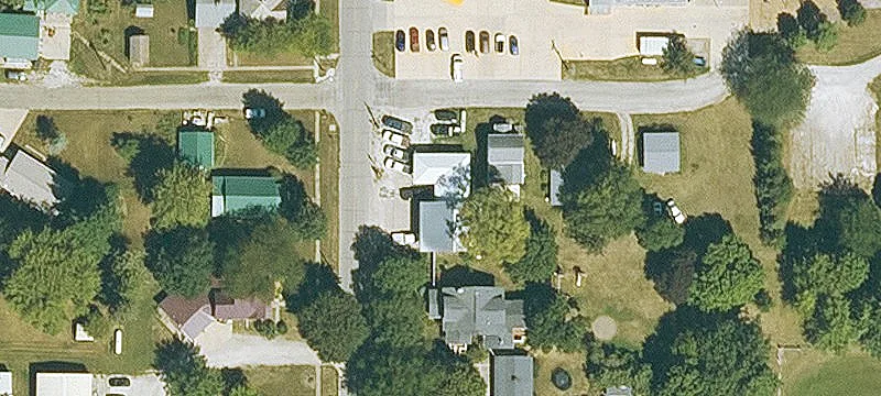 300 Main St
