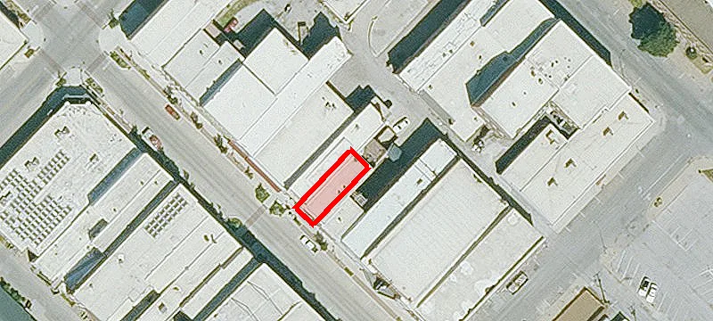 221 Main St