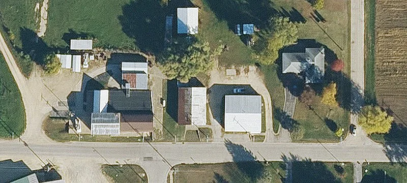 402 Pershing Rd