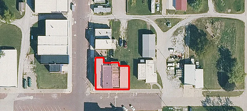 106 Logan St
