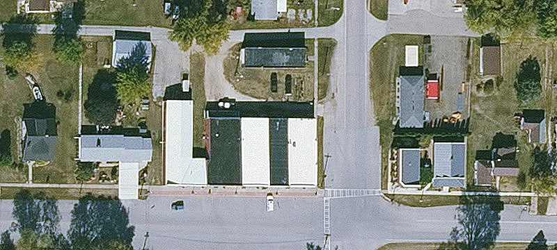 401 Main St