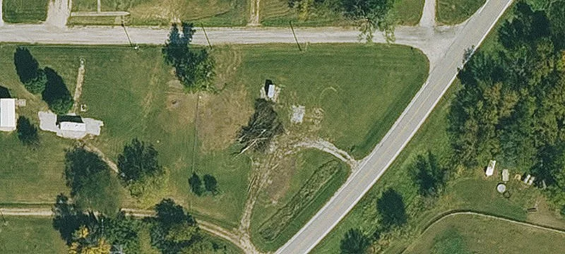 906 Lk Rd
