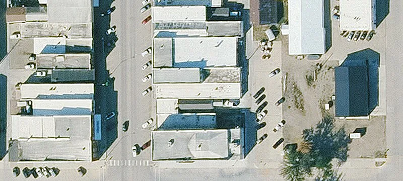 1418 Main St