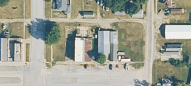 306 Main St
