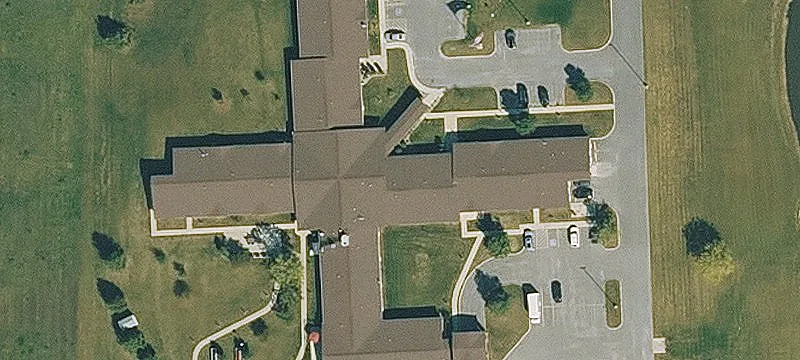 810 Van Buren St