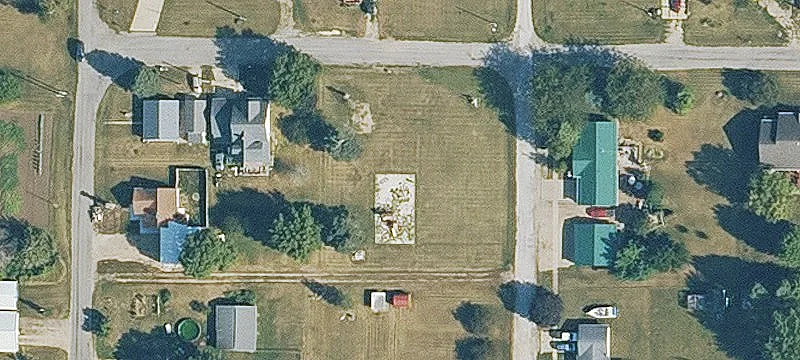 401 Maple St