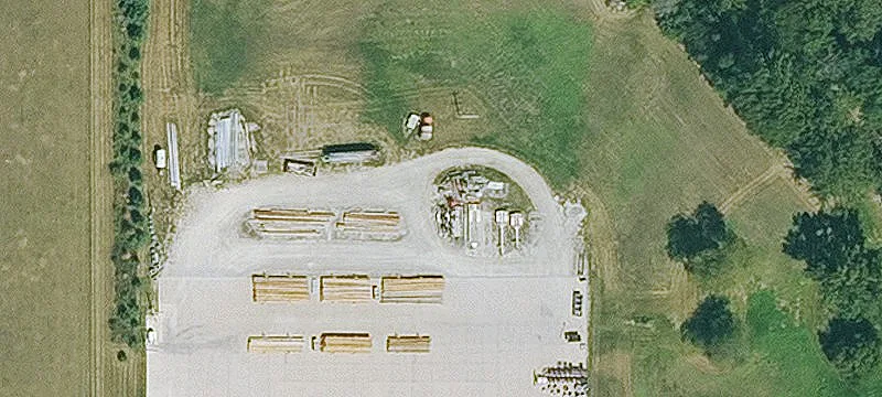 Bloomfield, IA 52537