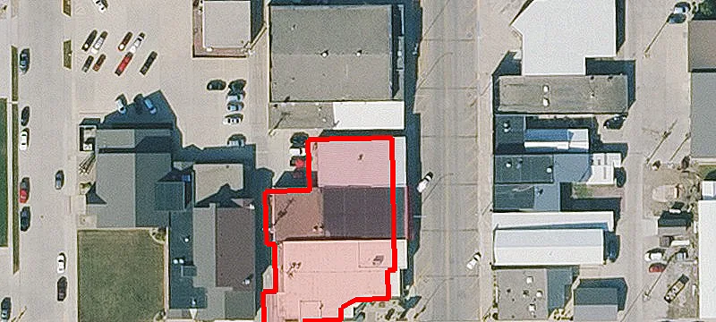 1121 Main St