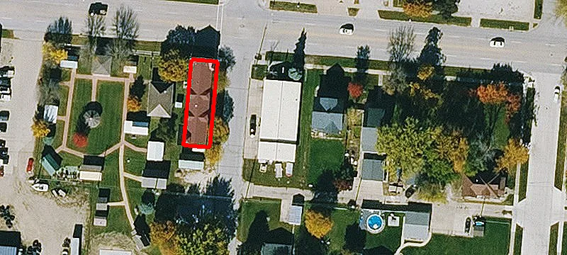 1223 Main St