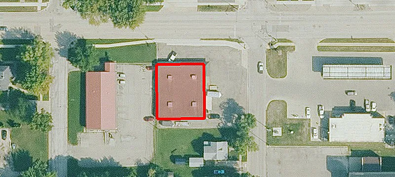 2504 Main St