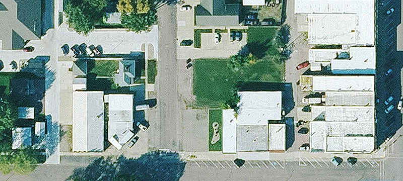 926 Ave F F