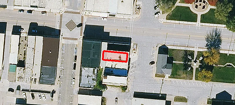 401 Main St