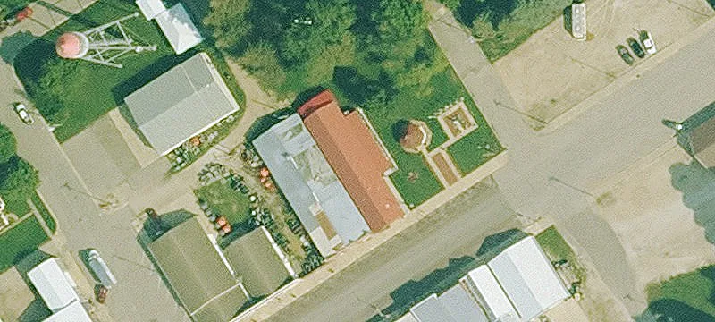 5 Maple St