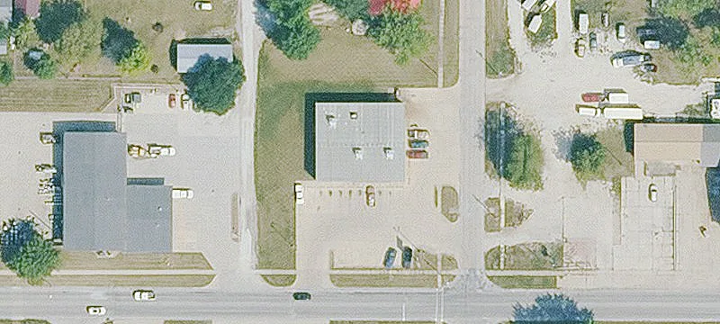1301 Ct Ave