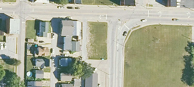 Muscatine, IA 52761