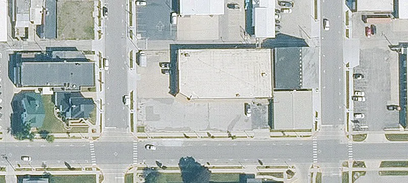 114 2nd S St